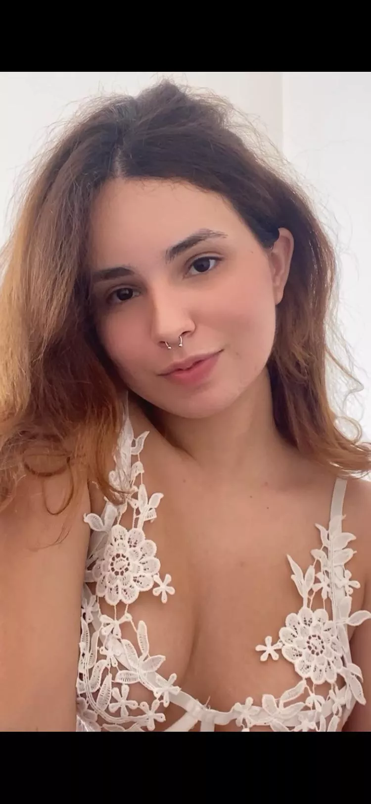 22 (@gsayrumi) [onlyfans]