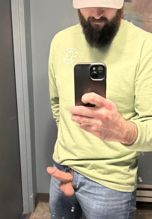 [33] If only my coworkers knew what I was up to!