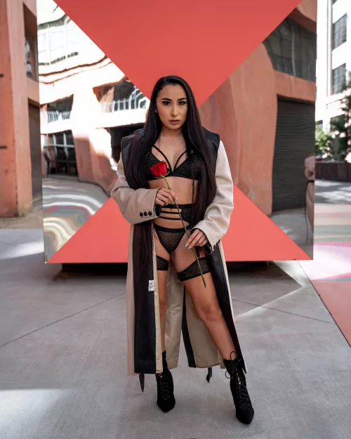 4'11 asian and ready for adventure are you in?