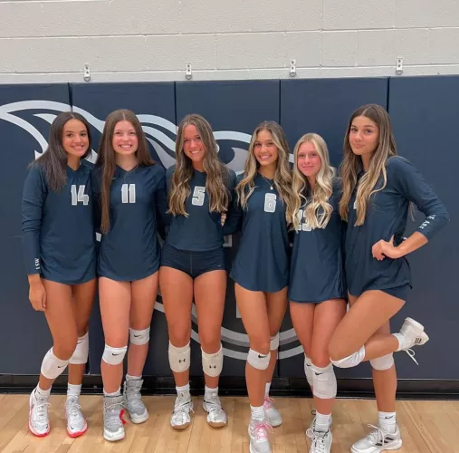 [6] Which volleyball player you destroying?