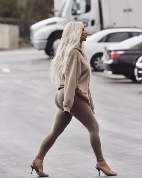 All that ass 🍑
