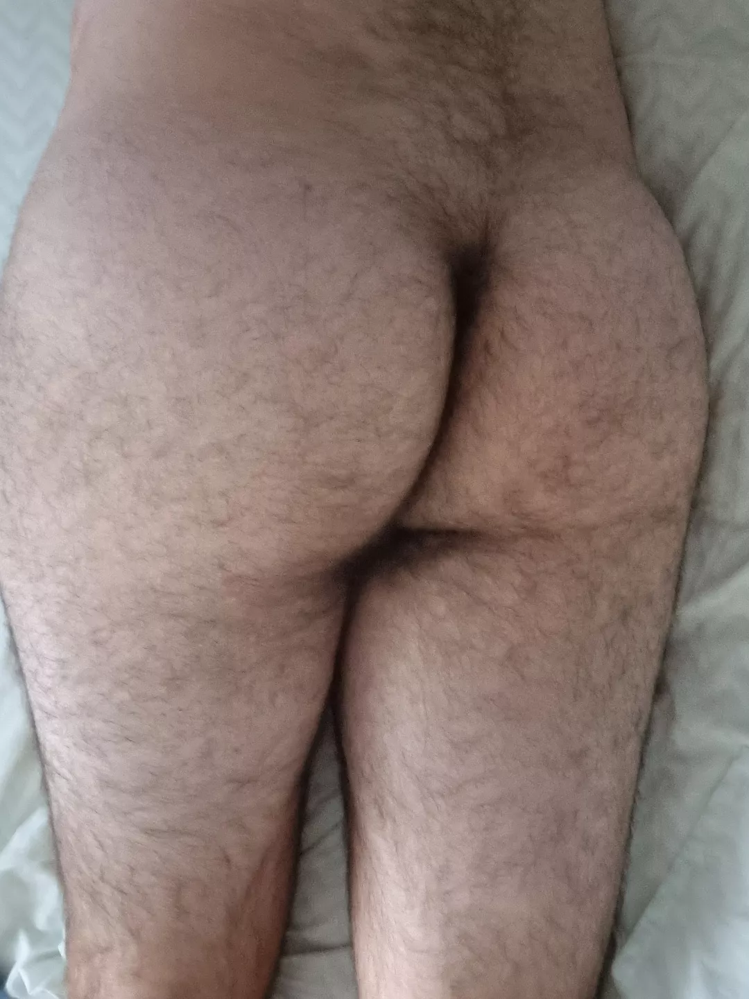 Anyone for some Aussie man ass?