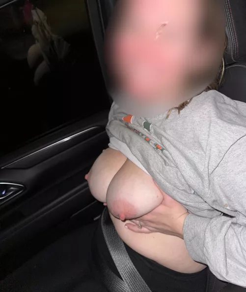 Are my nipples too big ? 😌