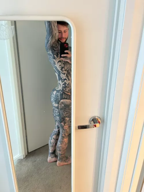 Attention whore 🚨