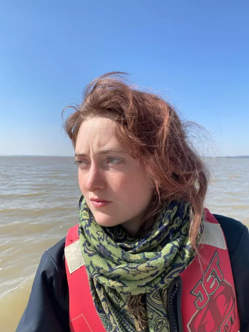 chilling by the water, feeling cute with my life jacket on F18