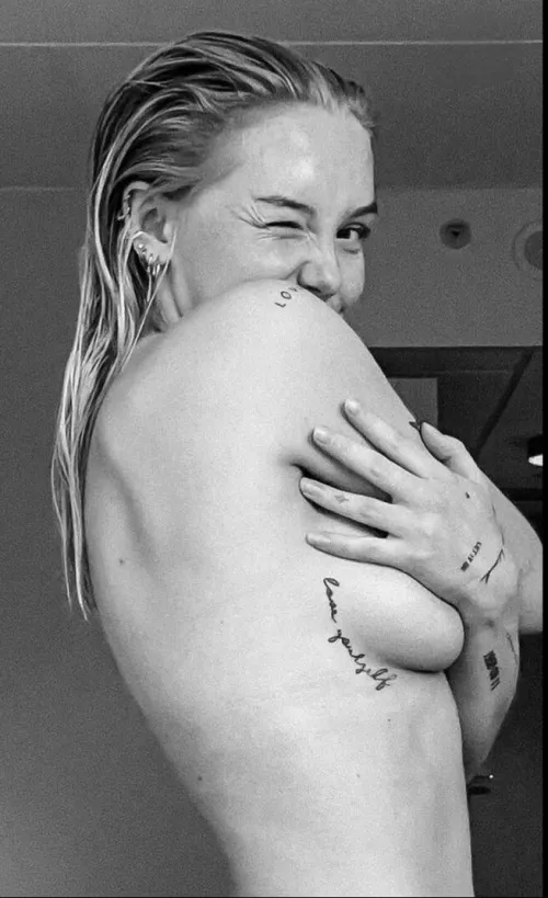 Erika Lindgren - Swedish speed skater