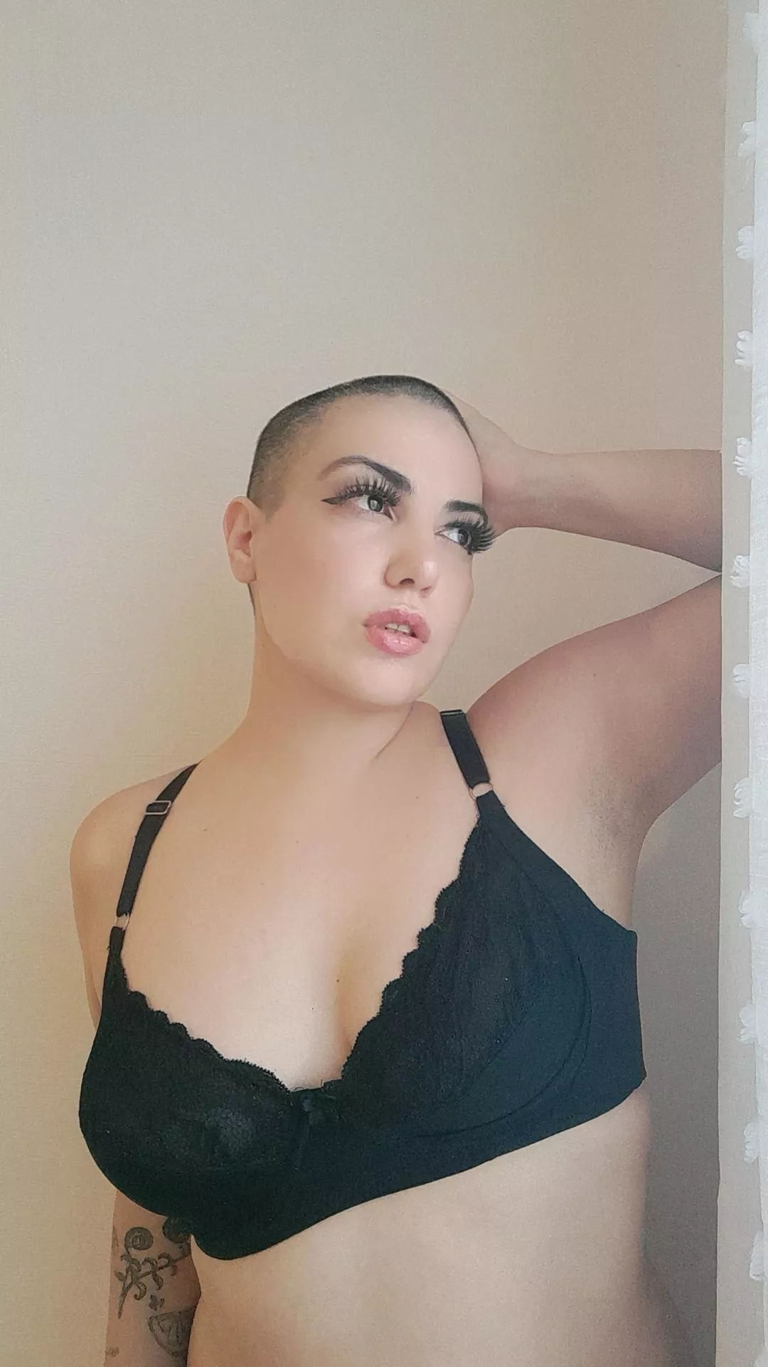 How much attitude does a woman need to get rid of her hair?