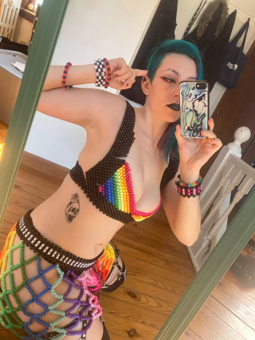 I bet my skull tattoo makes me sooooo hardcore