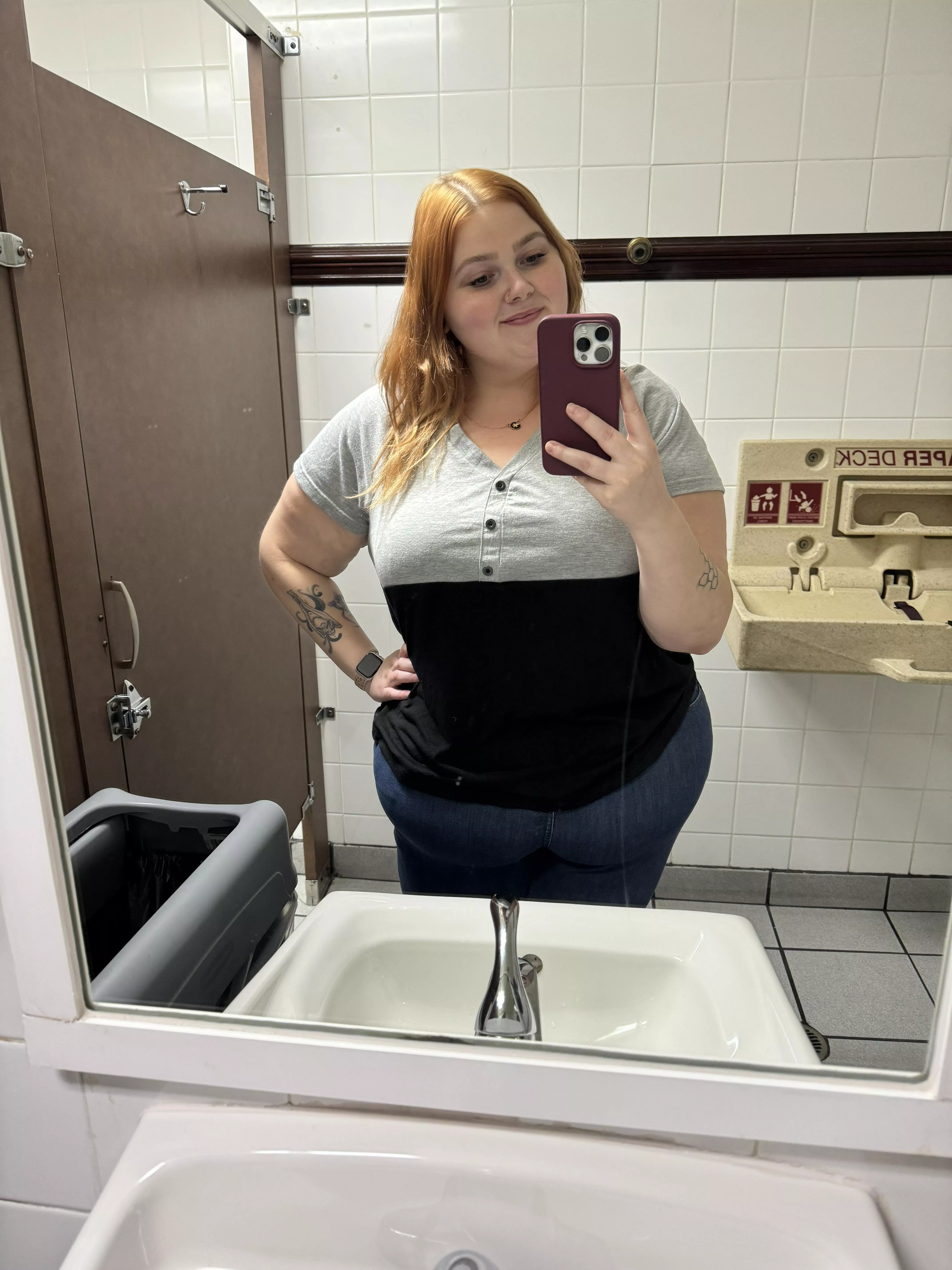 I love bathroom mirror selfies