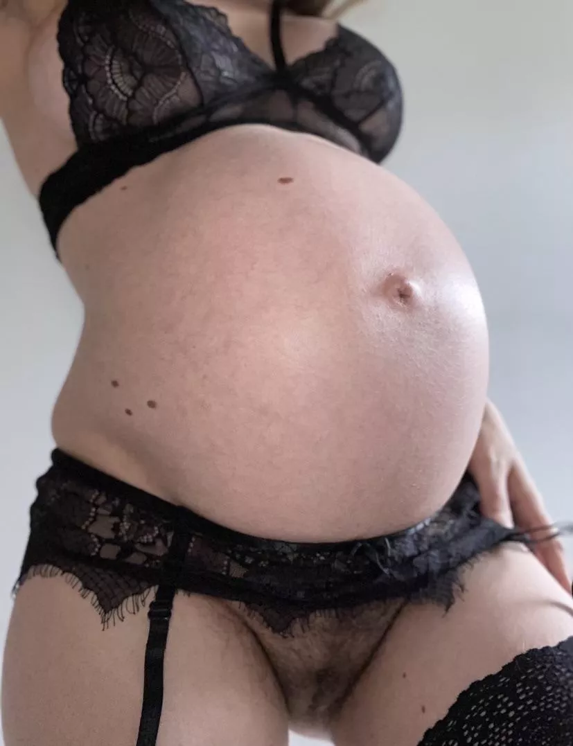 I loved wearing black lingerie during my pregnancy 
