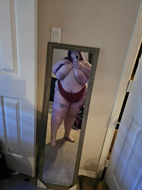 Just a dirty minded bbw slut 
