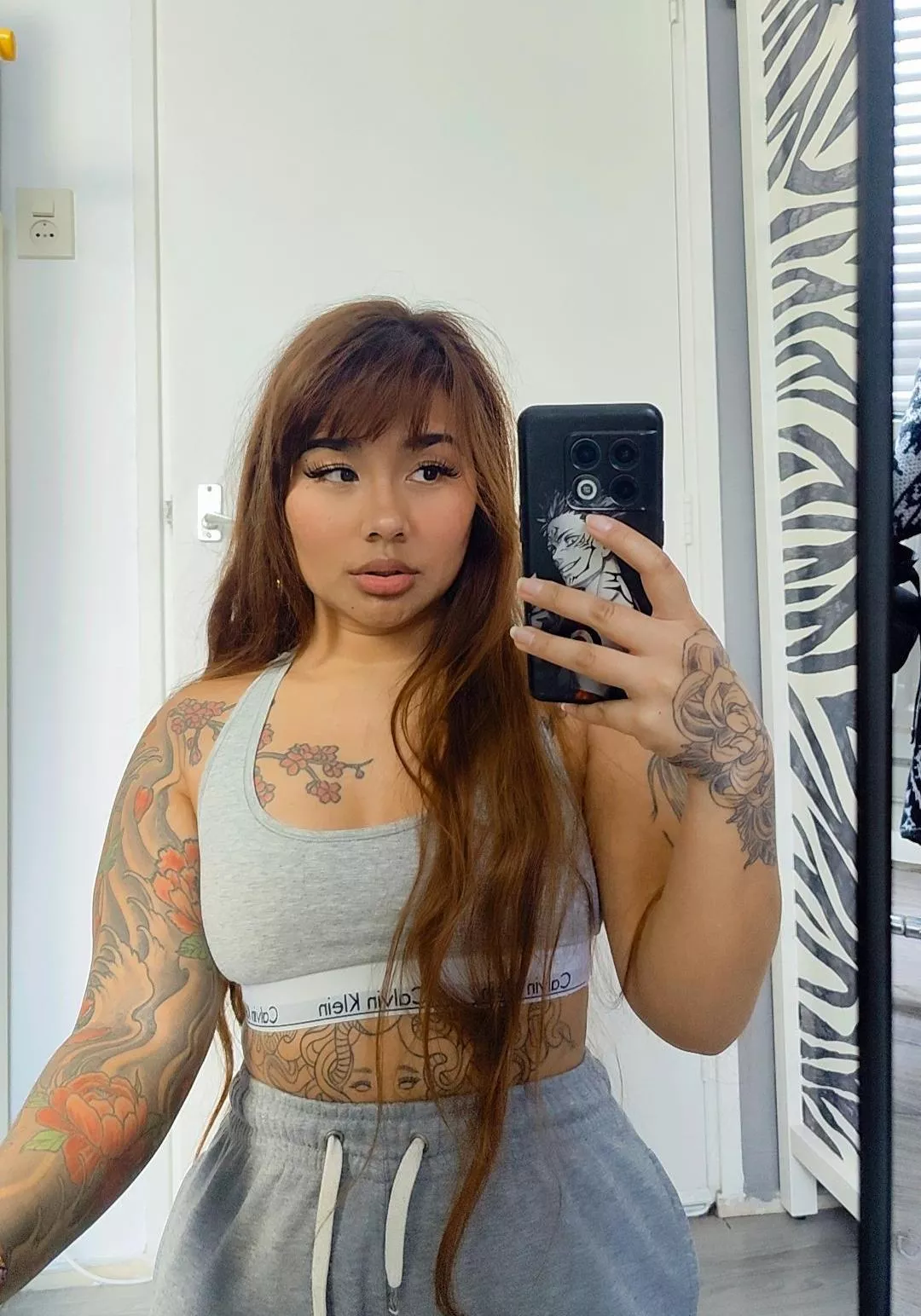 Might just spend all weekend finishing Red Dead Redemption 2 [26F]