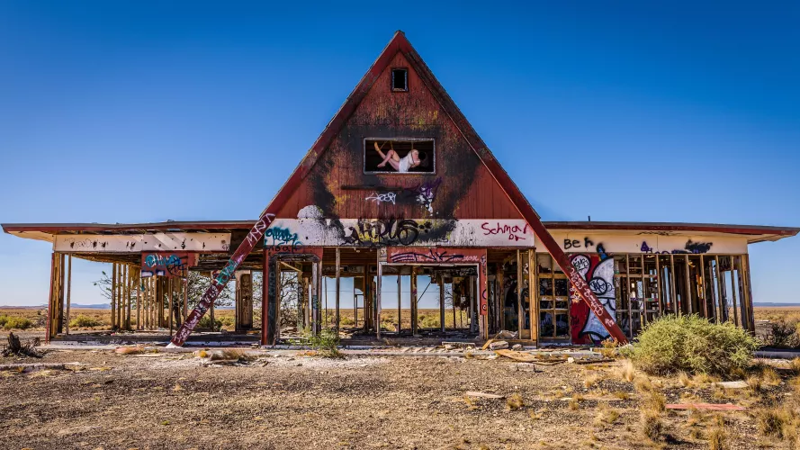 New heights in abandonment [M]