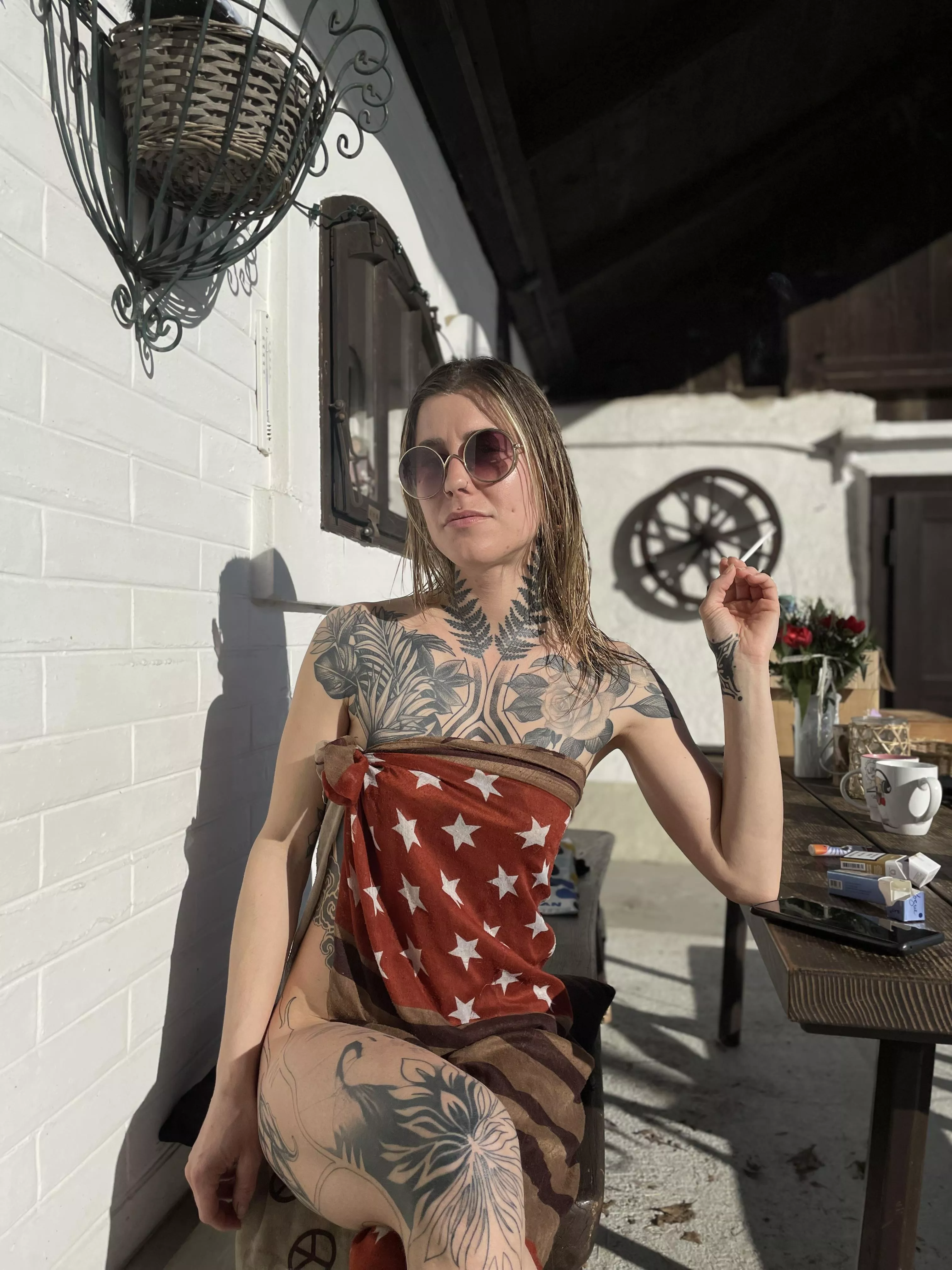 Now I know what's hot about smoking, thank you 😘