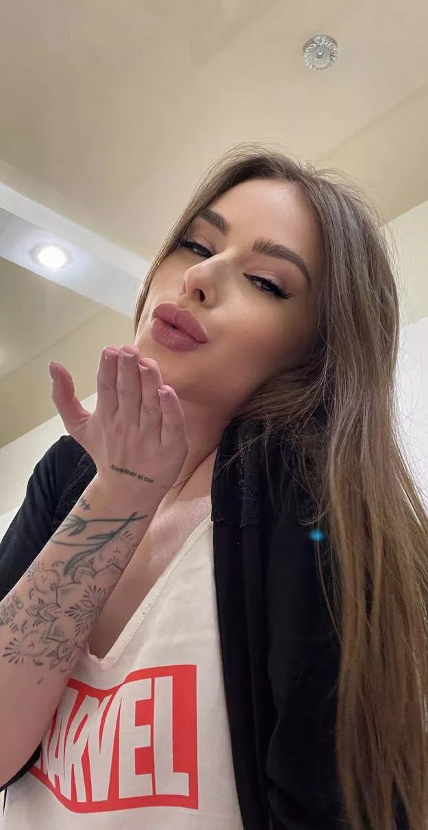 Pussy is washed and ready to be licked