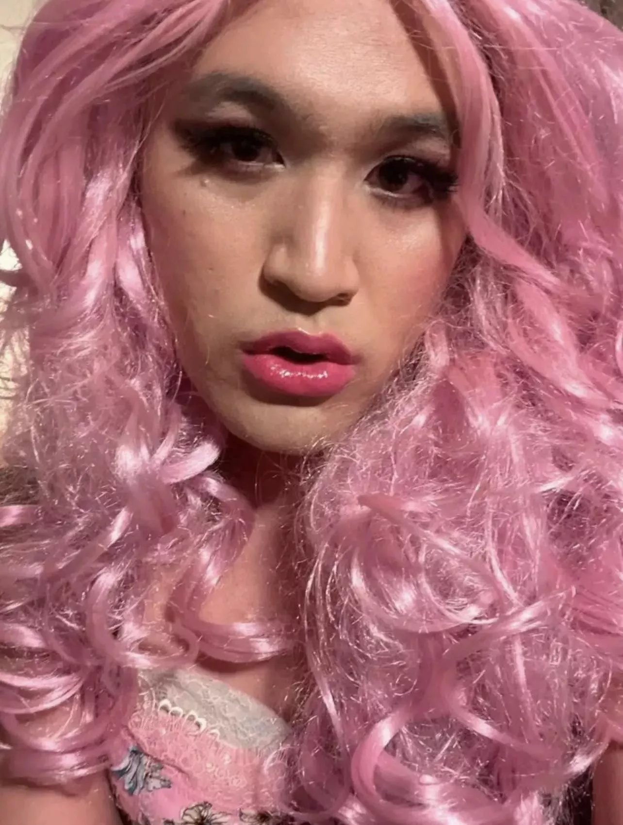 Sissy looking for white daddy online