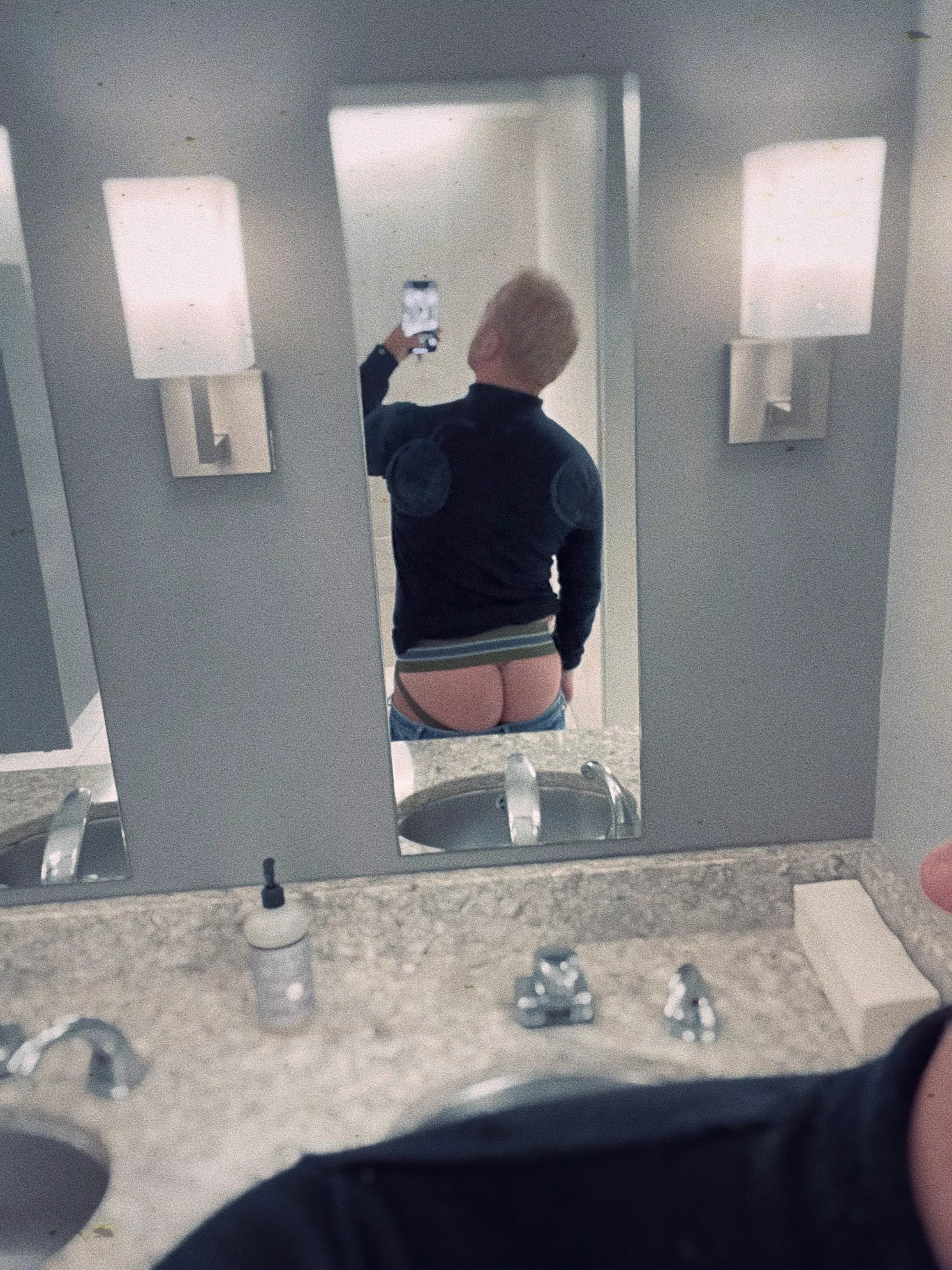 Smuggling cake in the office bathroom