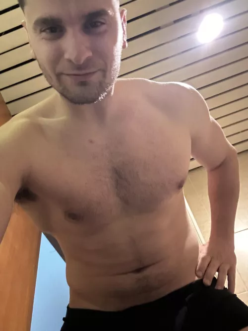 Sorry my abs are gone but my chest hairy