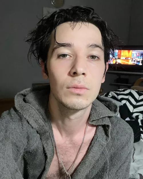 Straight out of the shower π§π»