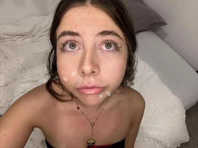 Teen got a face full