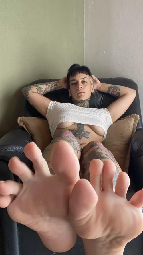 these fingers would like to feel you