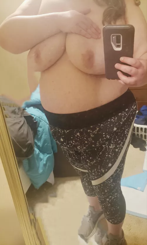 Thinking about working out topless from now on 😉