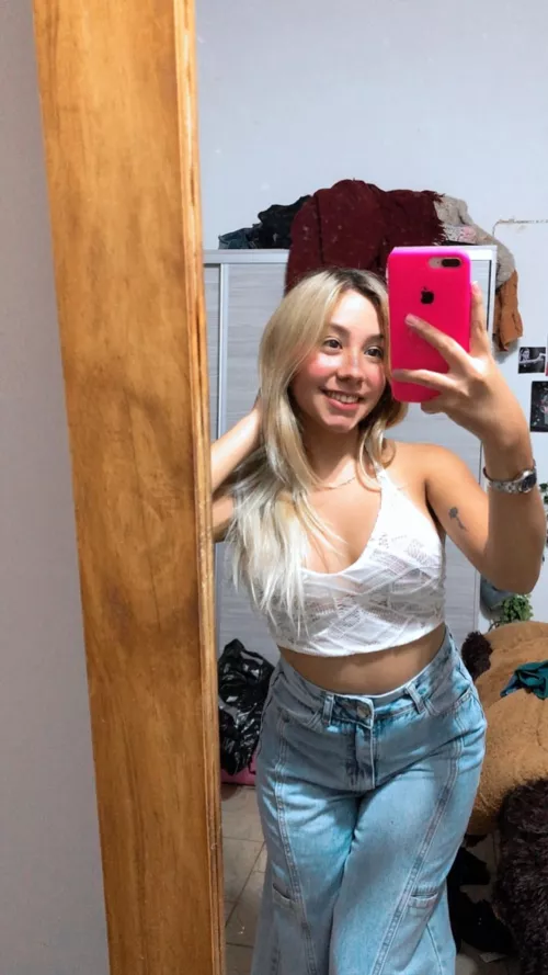 Want to take a look of me without this top?