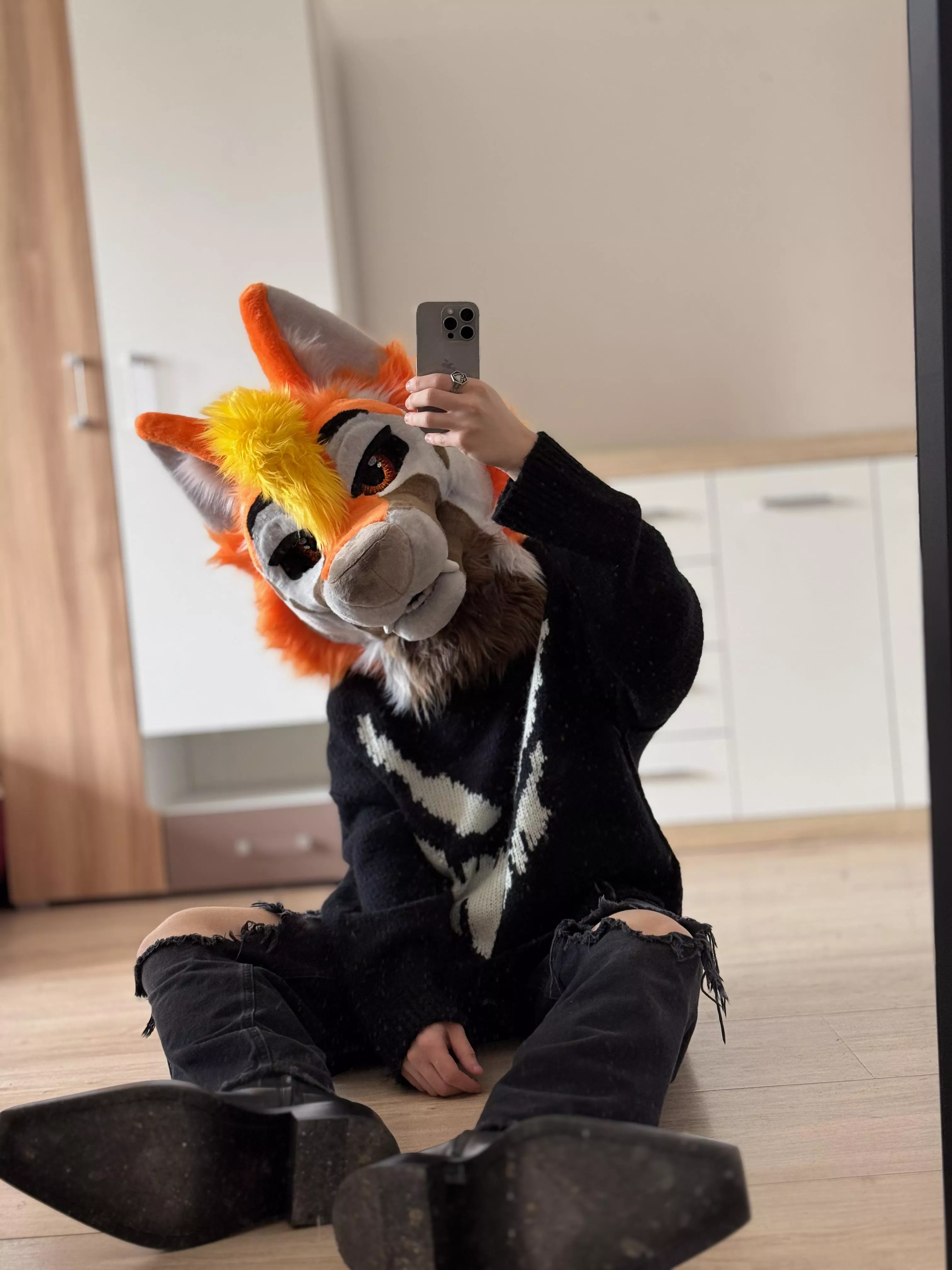 What ya think of my new boots? 🤠 (Yes, I know they are dirty and I don’t care.)