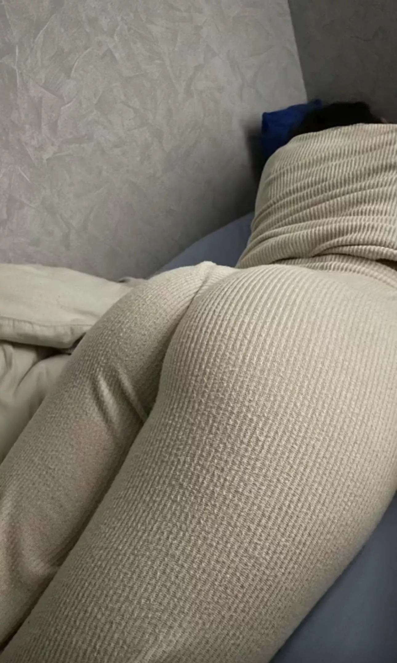 Who wants to enjoy my wife nudes 