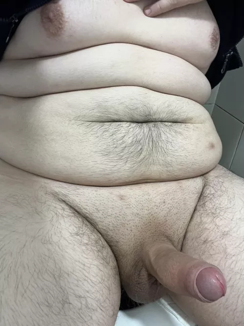 Wish I had someone to take into the bathroom at work for a quickie 😉