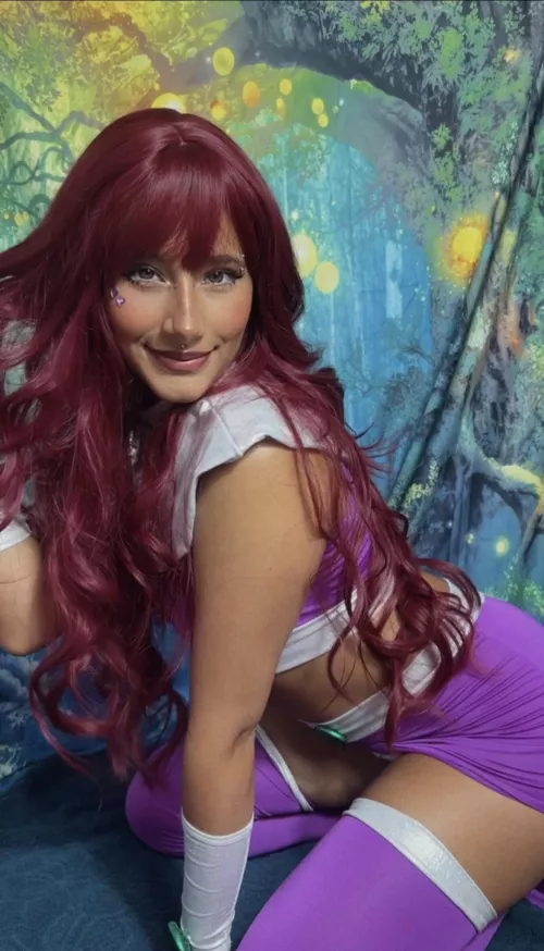 Would you date this red hair Latina