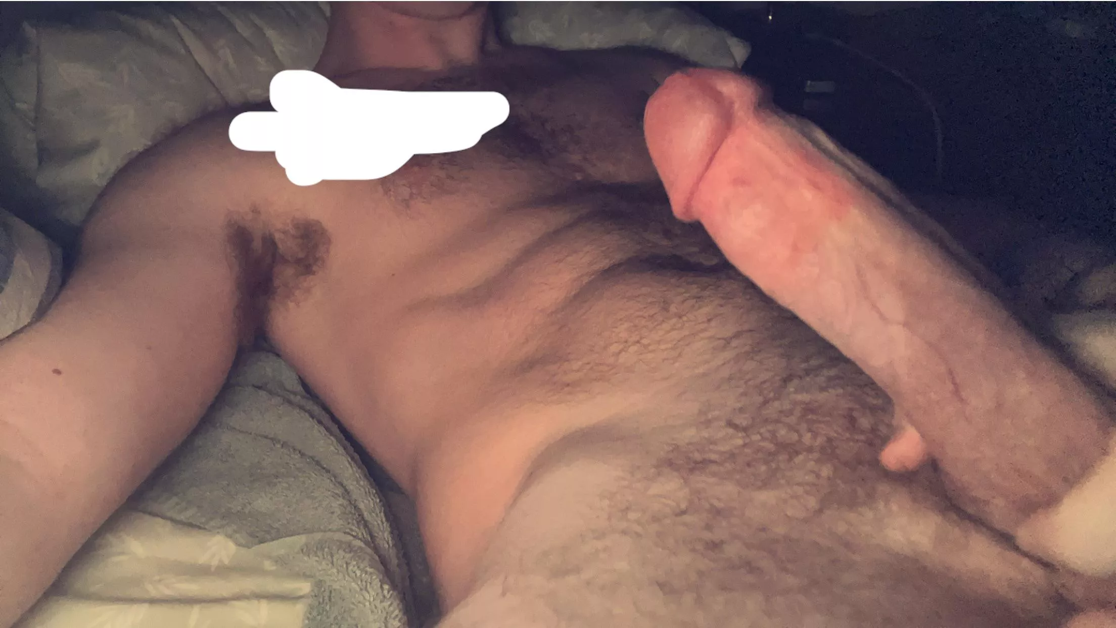 20 fit verse hairy attractive twink. Be slim/fit or dad bod. Snap- landonm0173