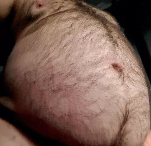 23m. Love my hairy belly