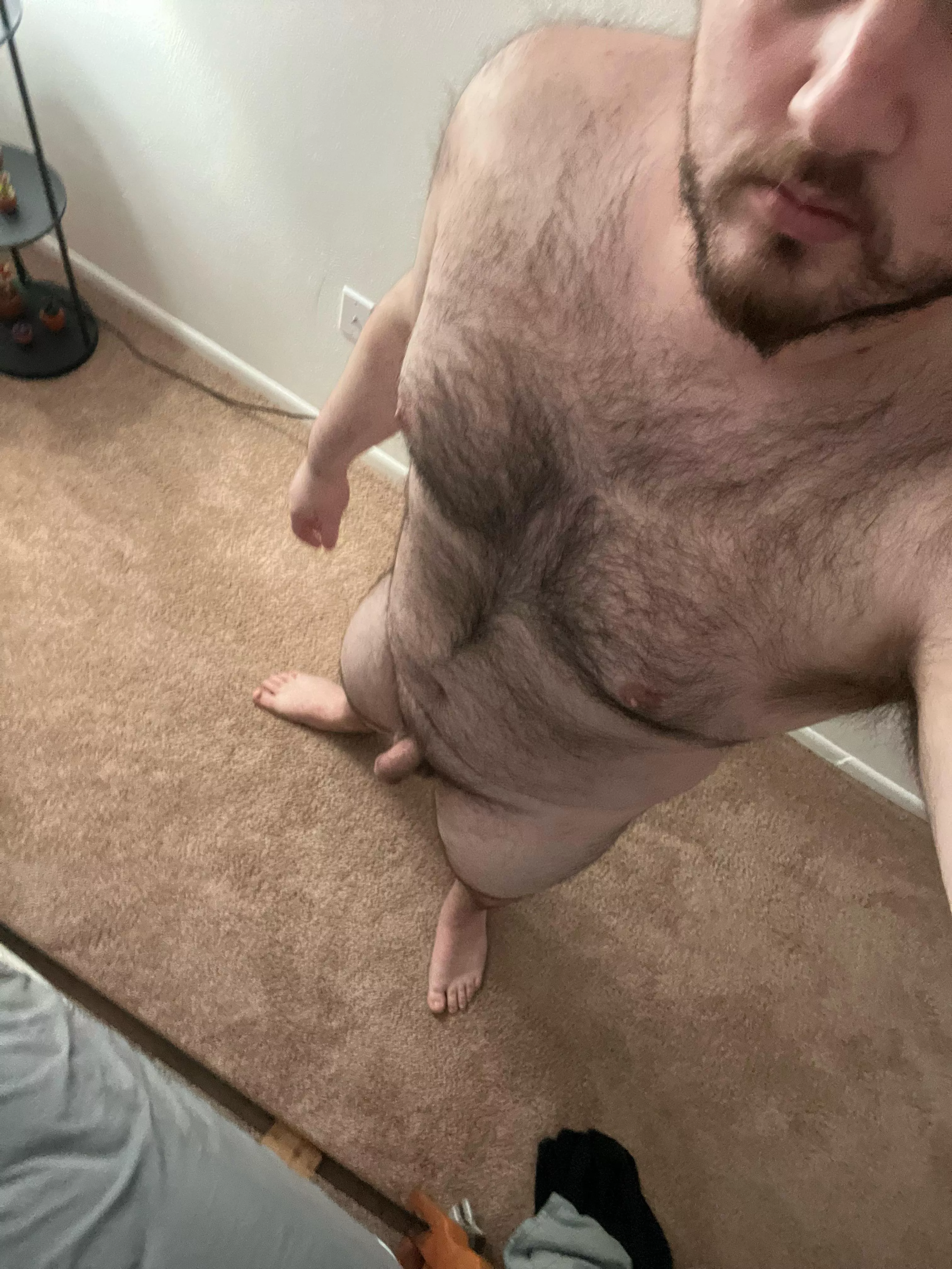 25 beefy hairy college guy looking for jerk buds sc: jd012699