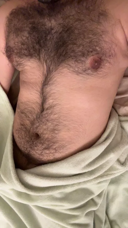 28 looking for friends and fun , snap: gayhairyvers