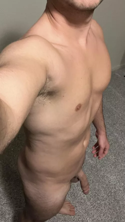 29 - twink/in shape DM with pic for snap. Face/live vid+++