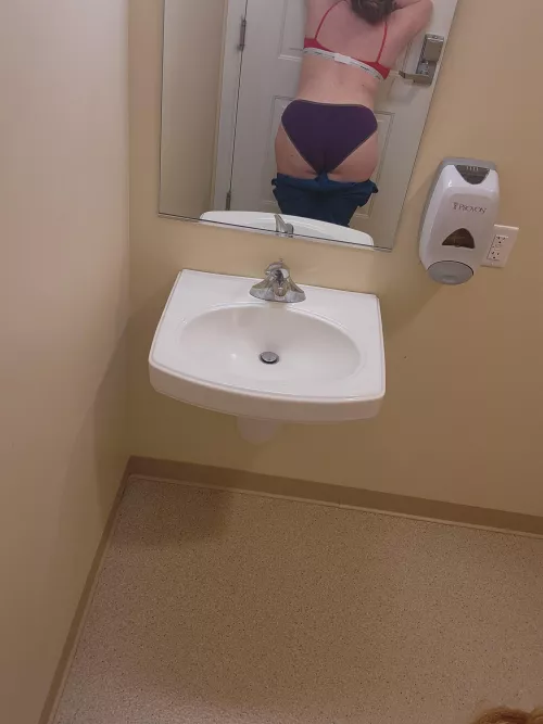 3rd shift love from naughty nurse 