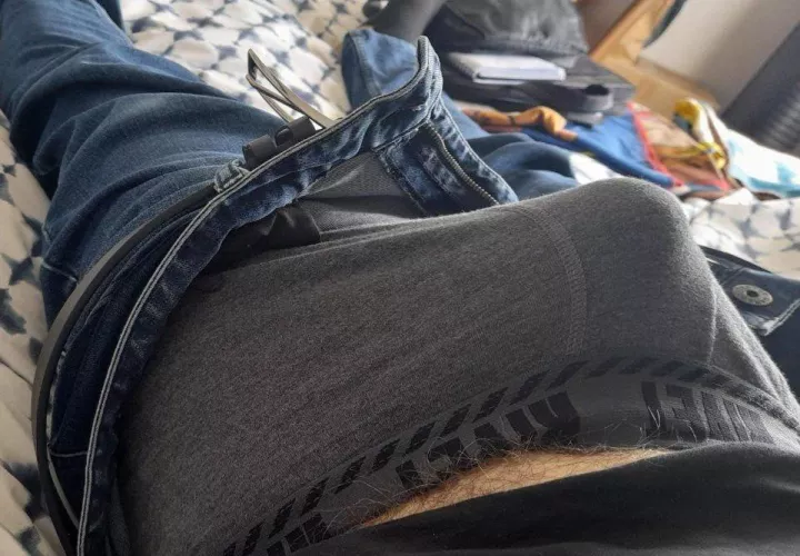 (43) ready to break free