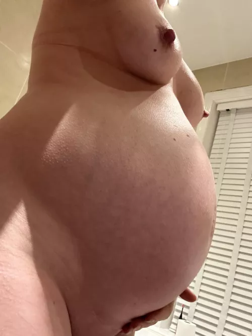 Bath time! Fuck me doggy style