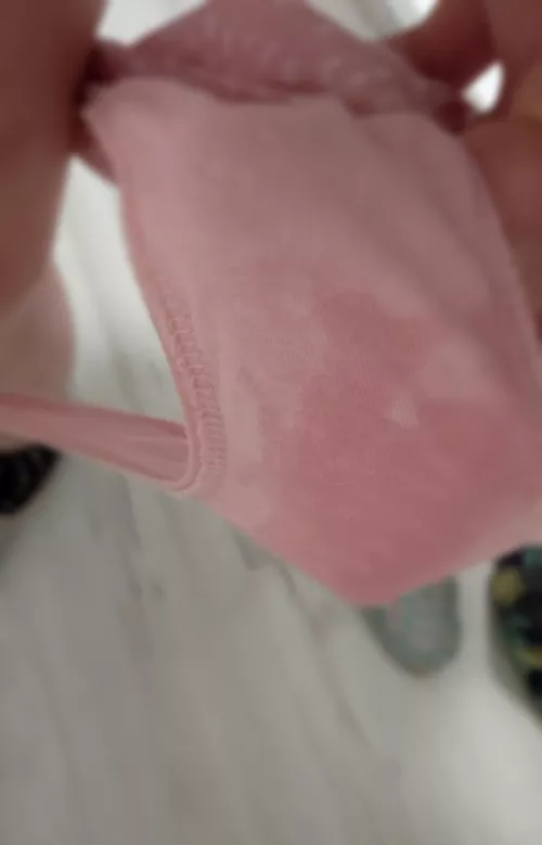 Been edging for about 7 hours straight now... Someone please save me 😖