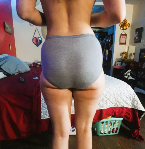 big booty in hanes
