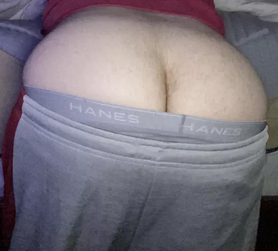 Can someone fuck me. Dm open 😘 