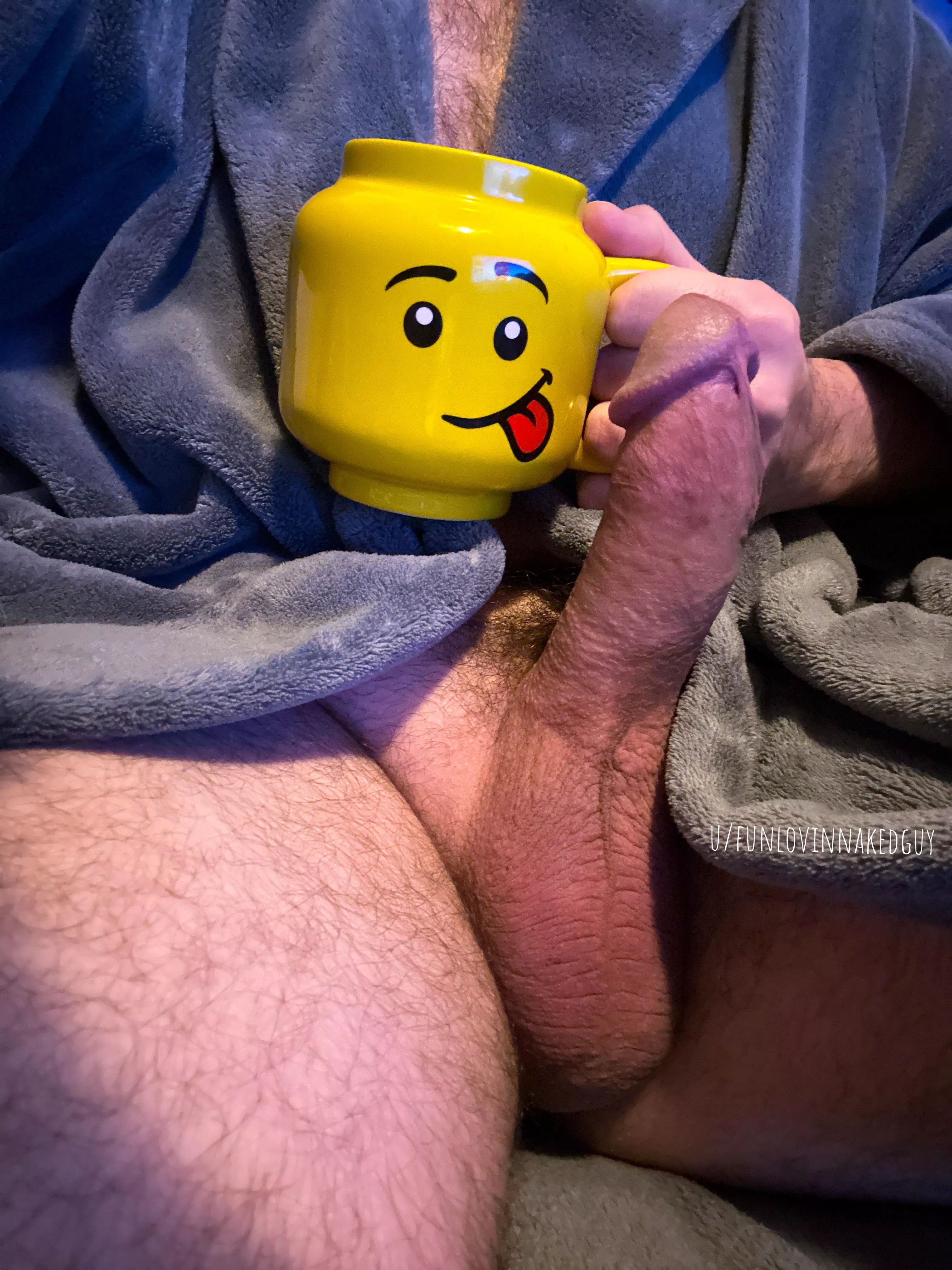 Can’t beat a little head with the morning coffee. (50m)