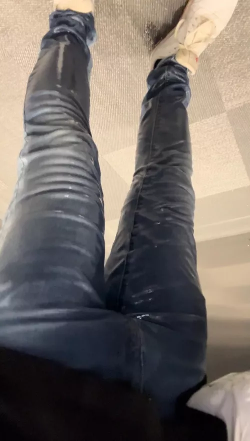 Can’t believe I actually walked home from the store like this 🙈