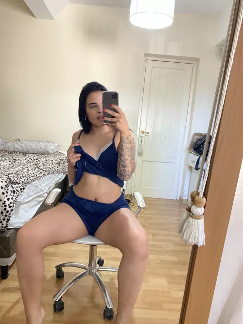 Come closer, let's lose ourselves in a world of wicked pleasure