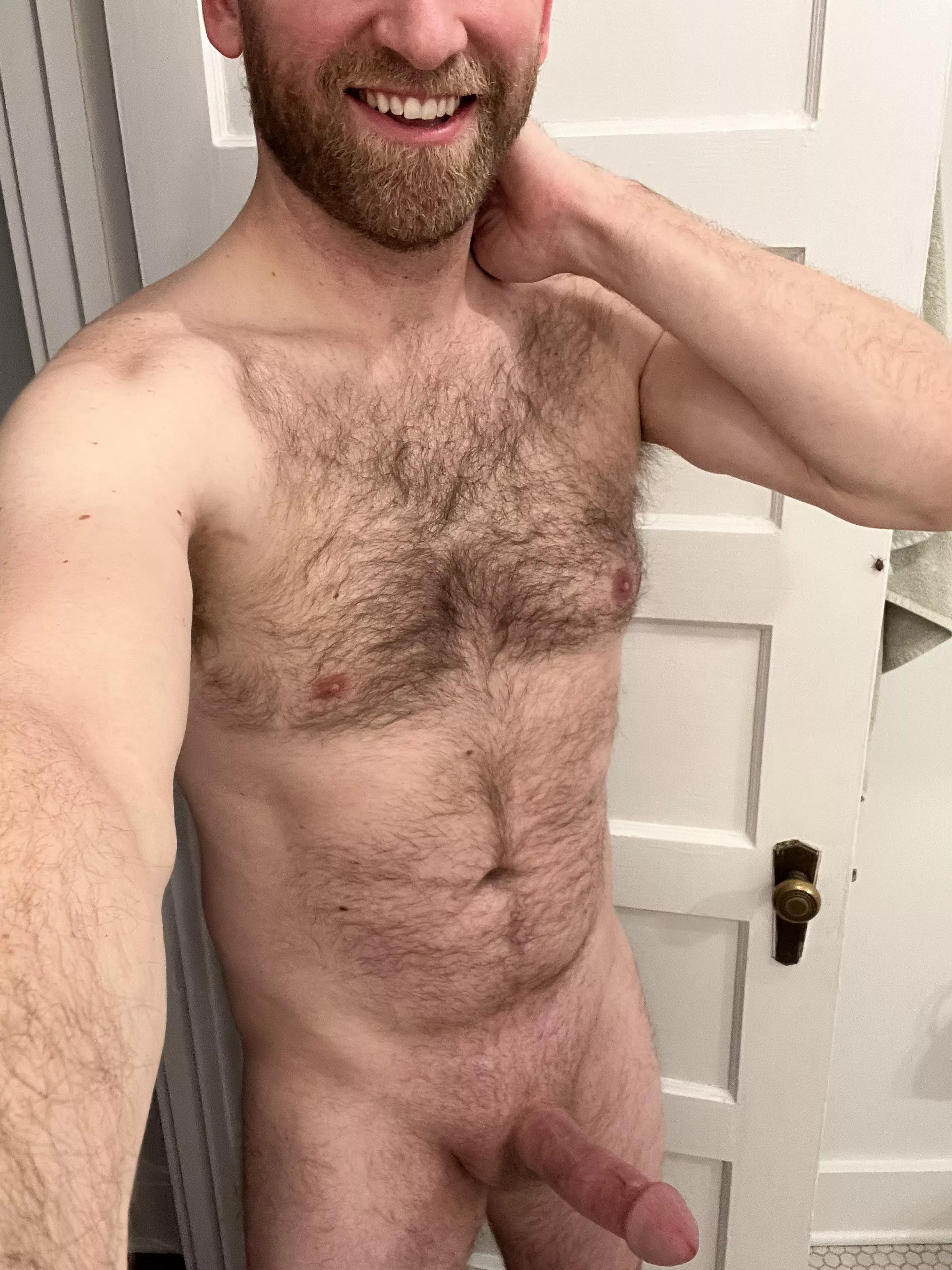 Come start your Saturday with this naked Dad [39]