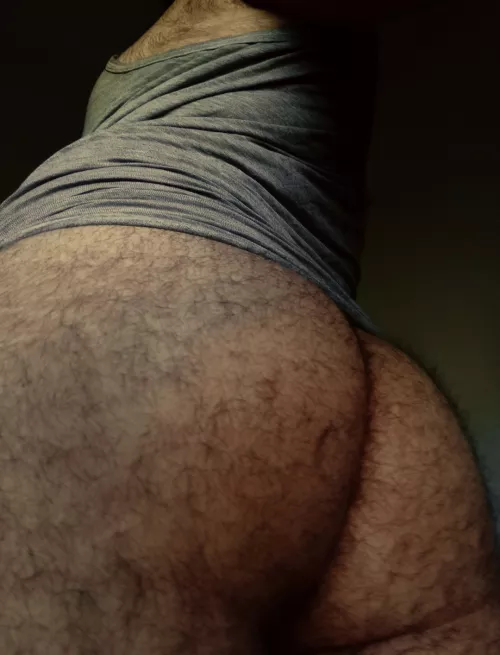 Daddy wants some cake?