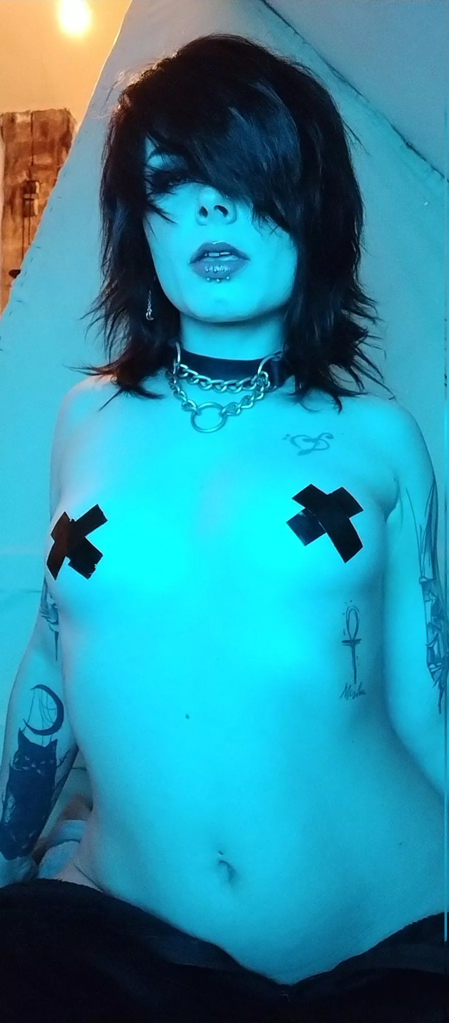 Do you like pretty emo boy