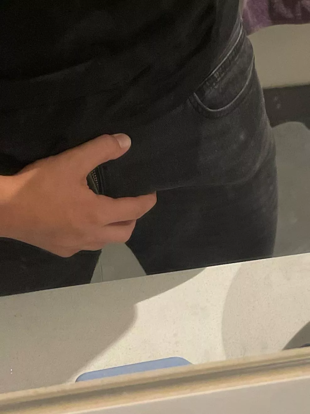 even shows through jeans 🤫