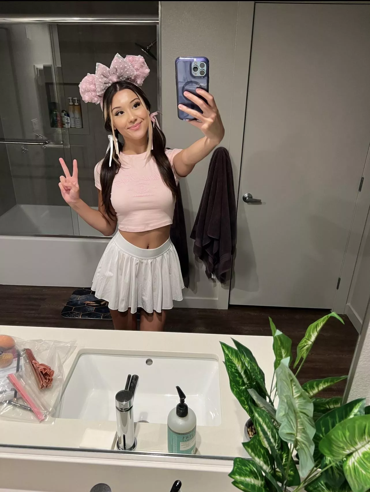 Gonna watch hentai, wanna join?